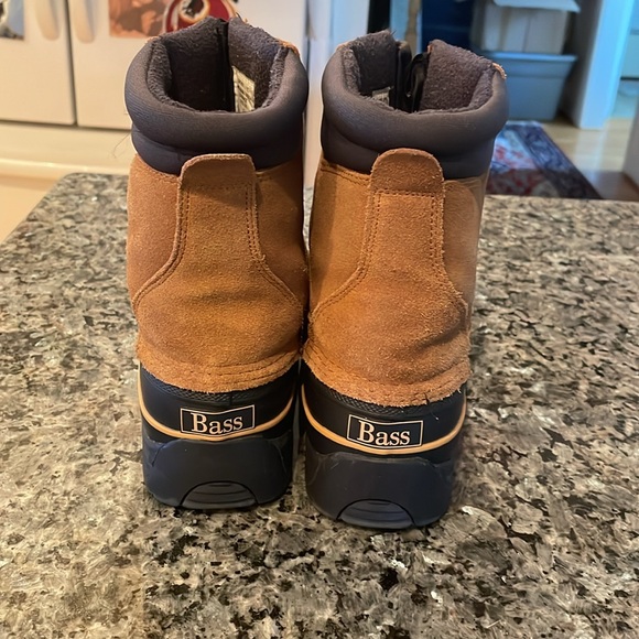 Bass Snow/Rain Boots - Picture 4 of 8